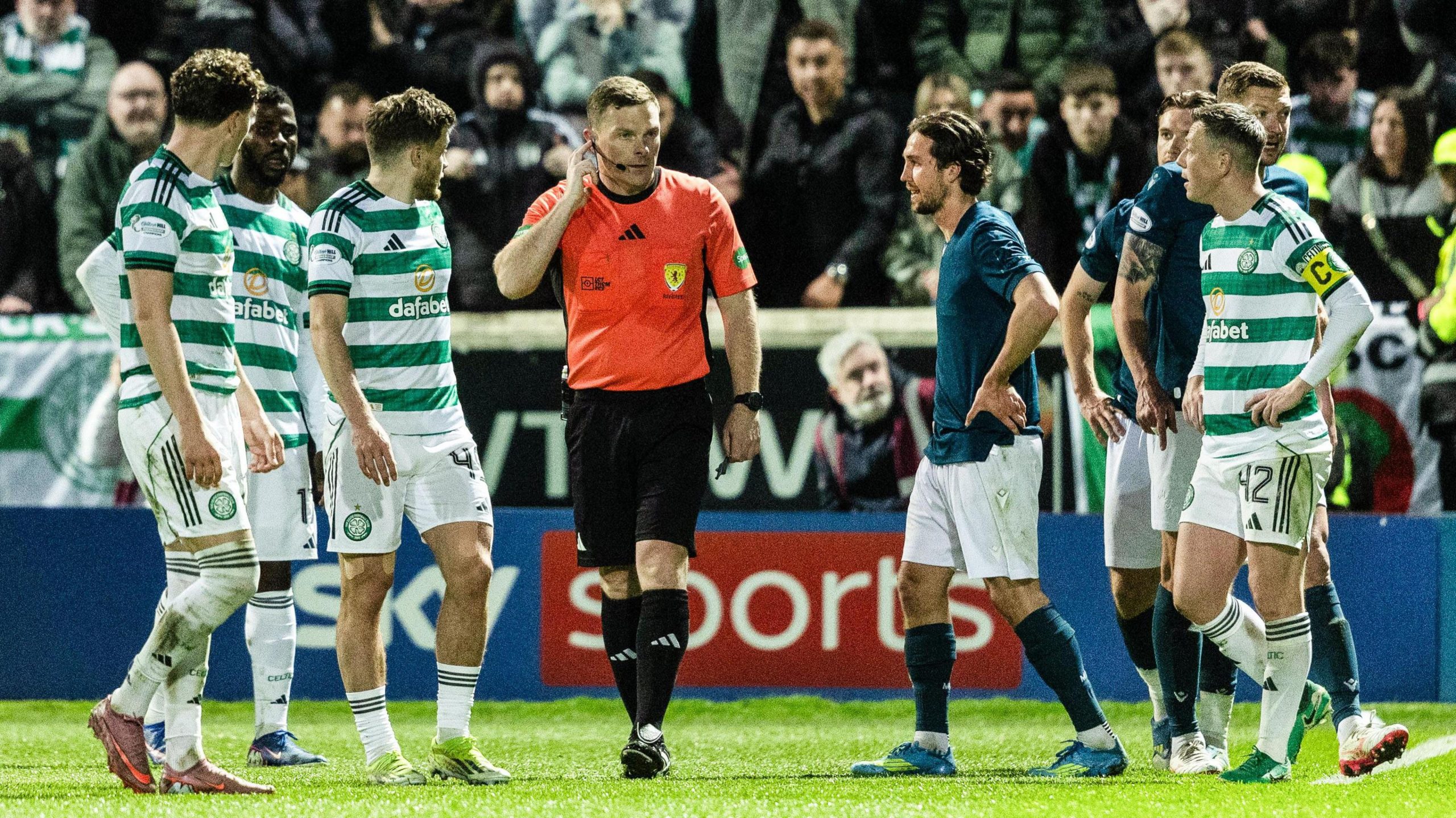 Hearts’ McInnes rages at ‘disgusting’ Celtic penalty