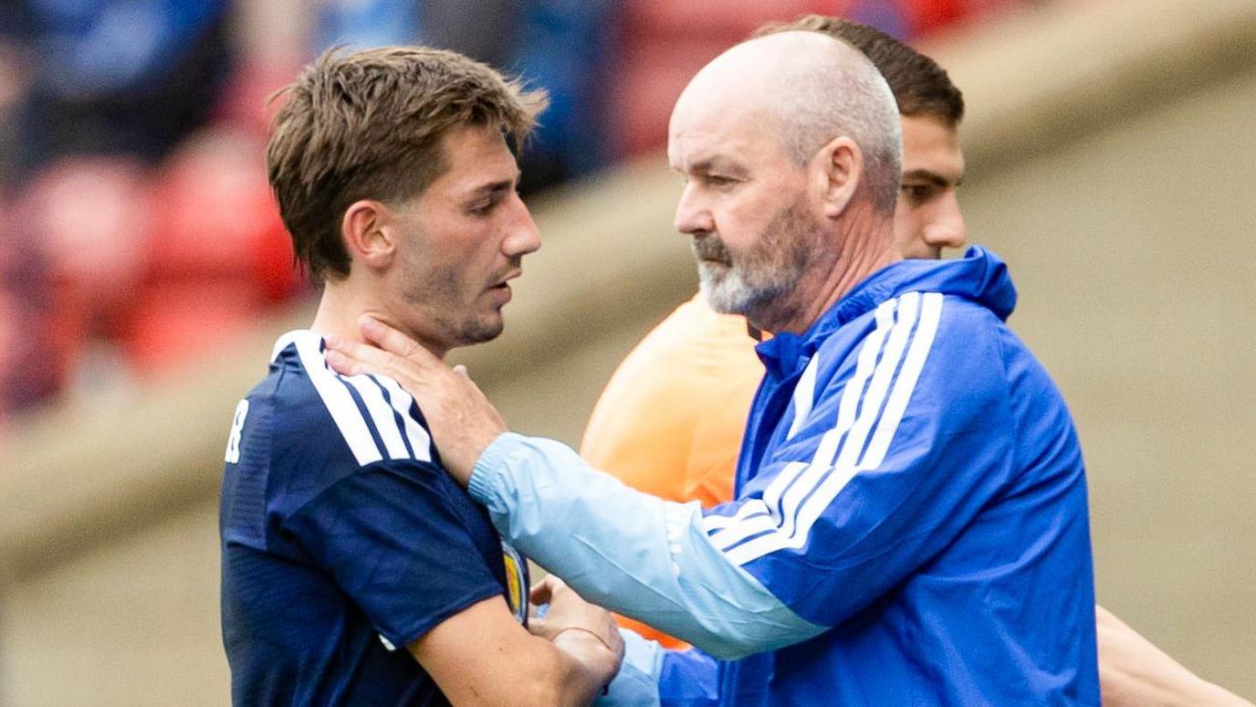 Gilmour ruled out of World Cup – could Man Utd’s Fletcher replace him?