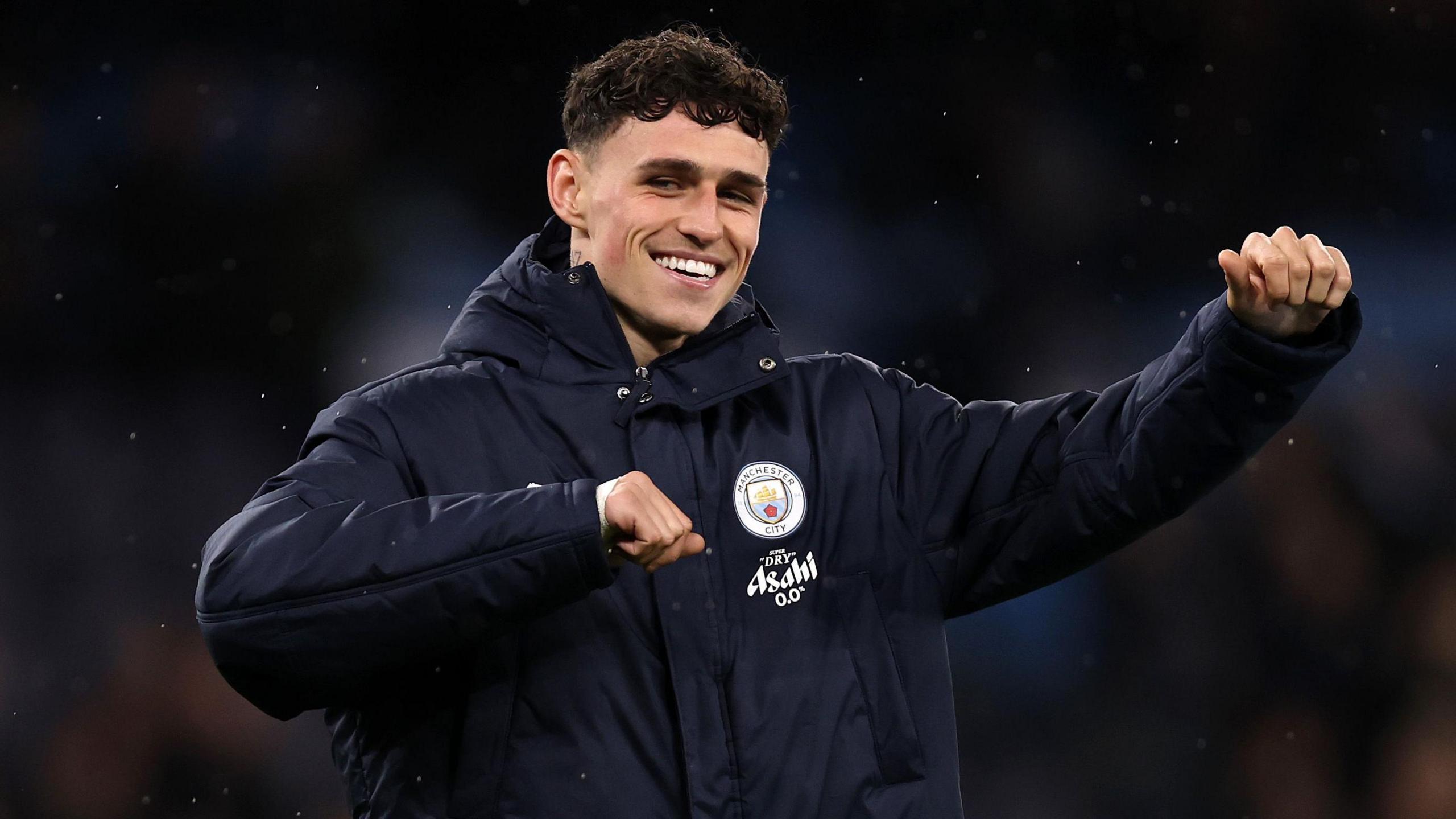 Assist of the season? Mesmerising Foden keeps title hopes alive
