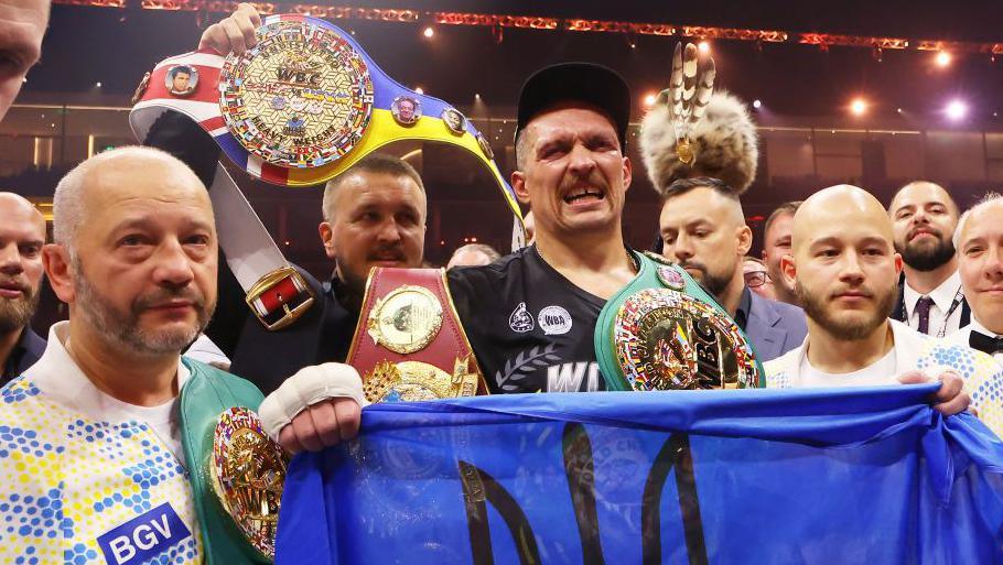 Usyk vacates belts but is not retiring