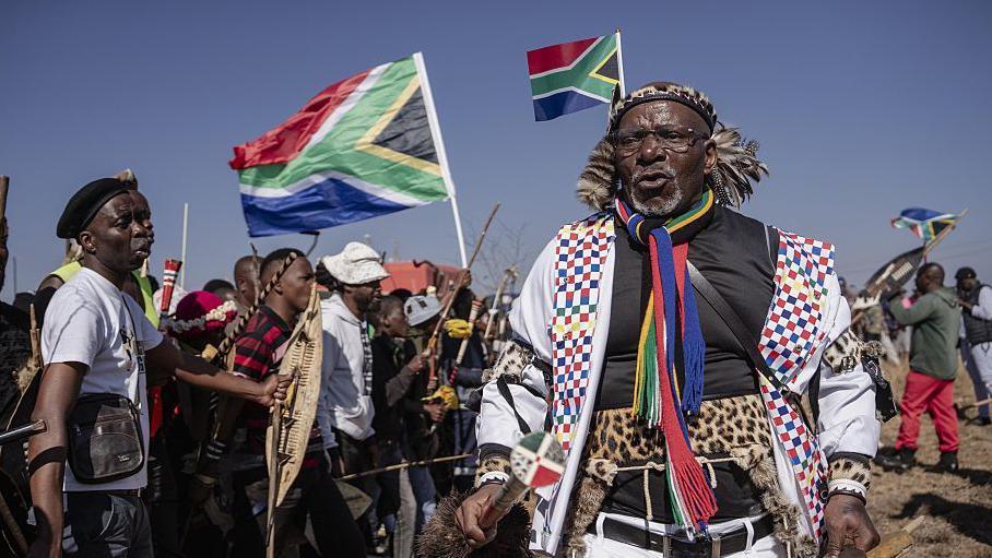 South African leader warns anti-migrant protesters ahead of unofficial deadline