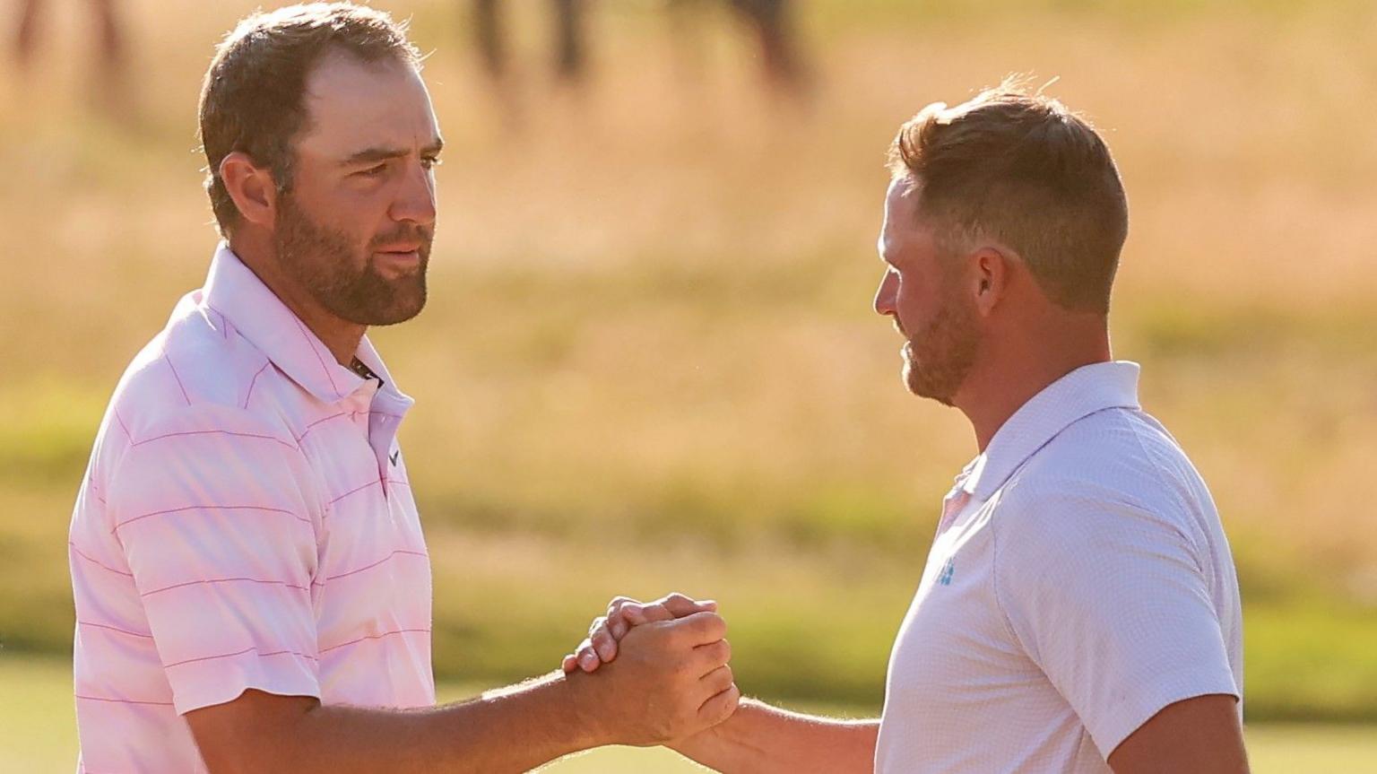 Clark blocks out New York jeers to win US Open title