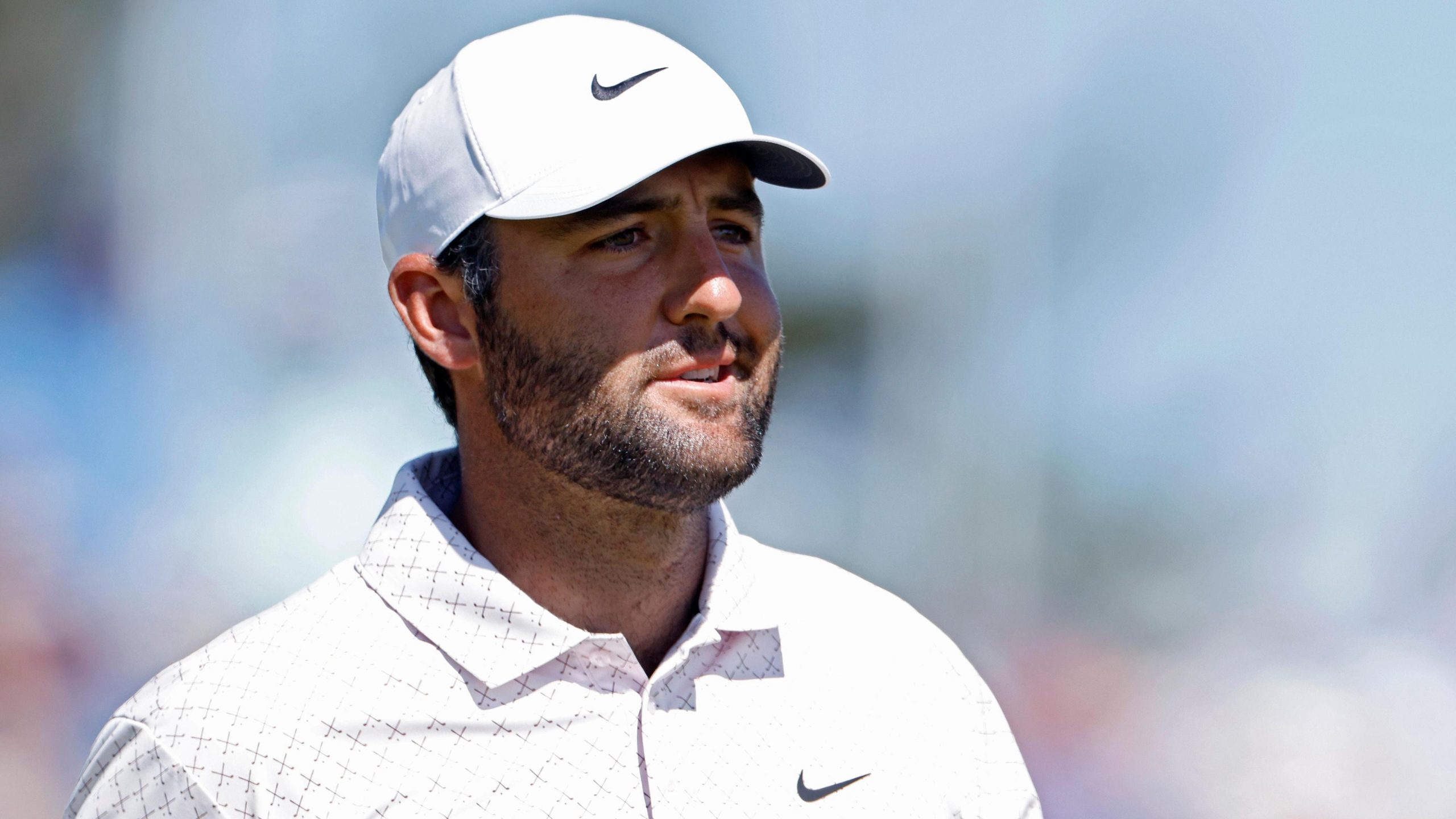 Scheffler makes move but US Open is Clark’s to lose