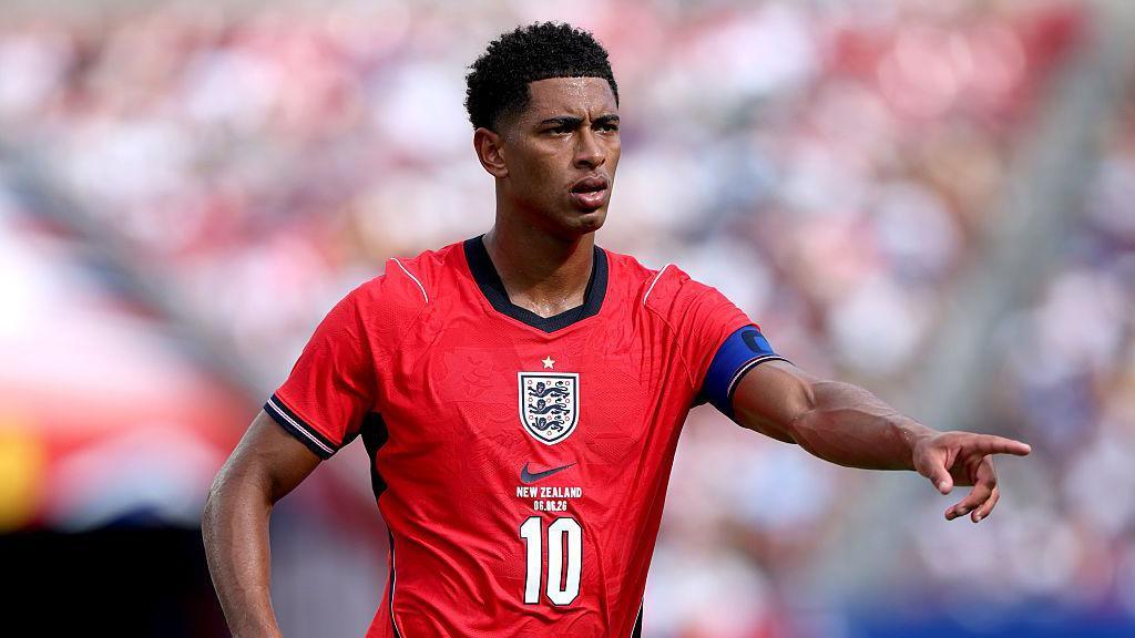 Bellingham has fight to start for England – Tuchel