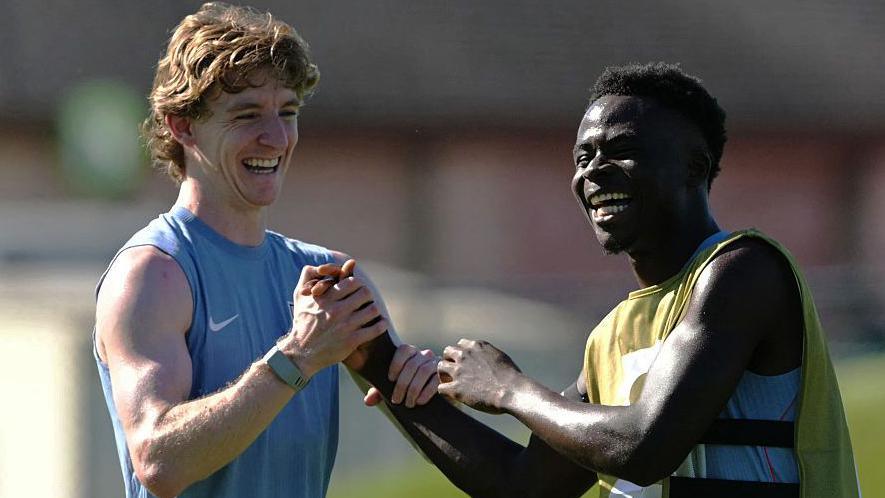Saka trains with England squad before Ghana match