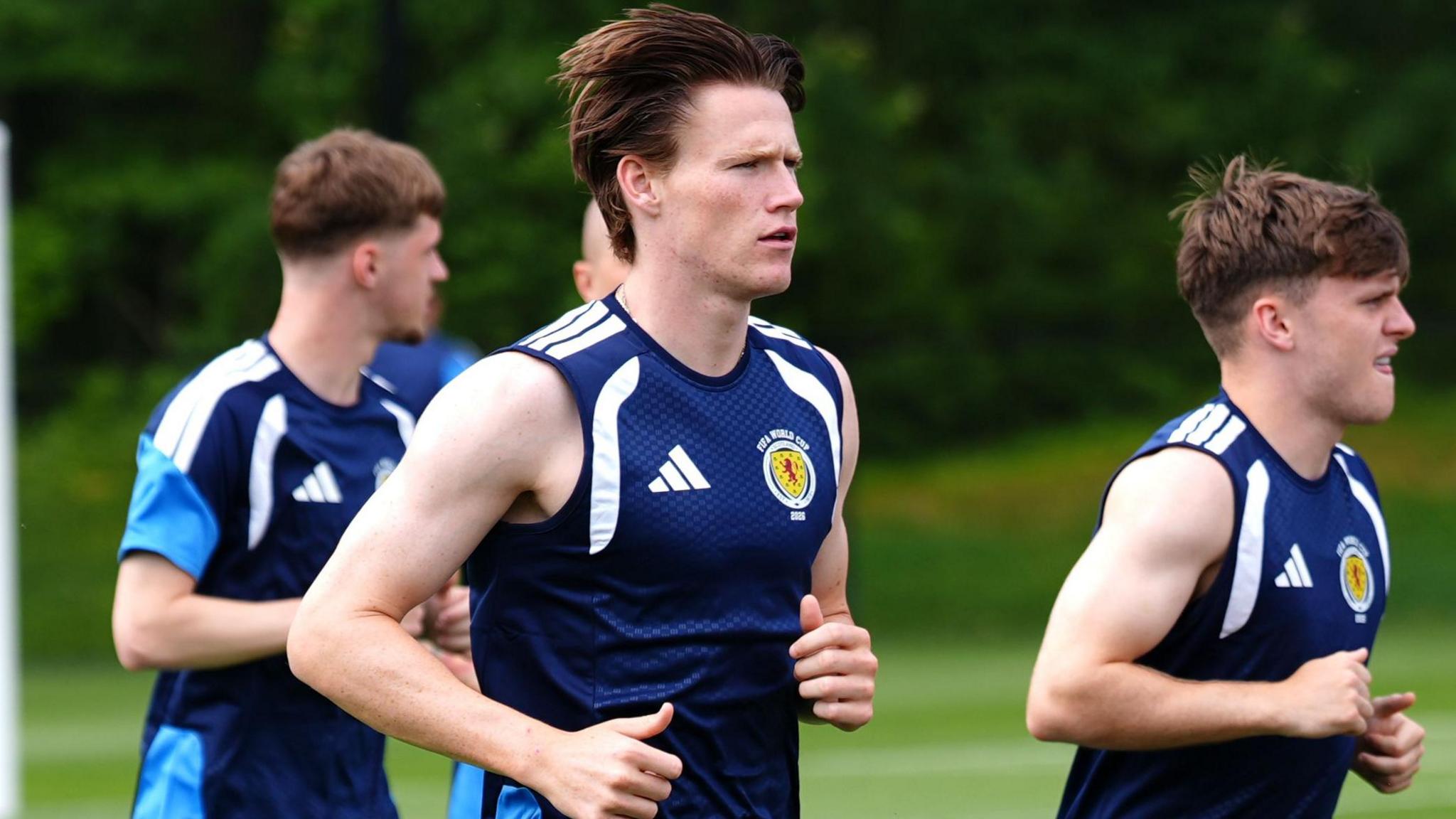 Scotland’s McTominay trains after stomach upset