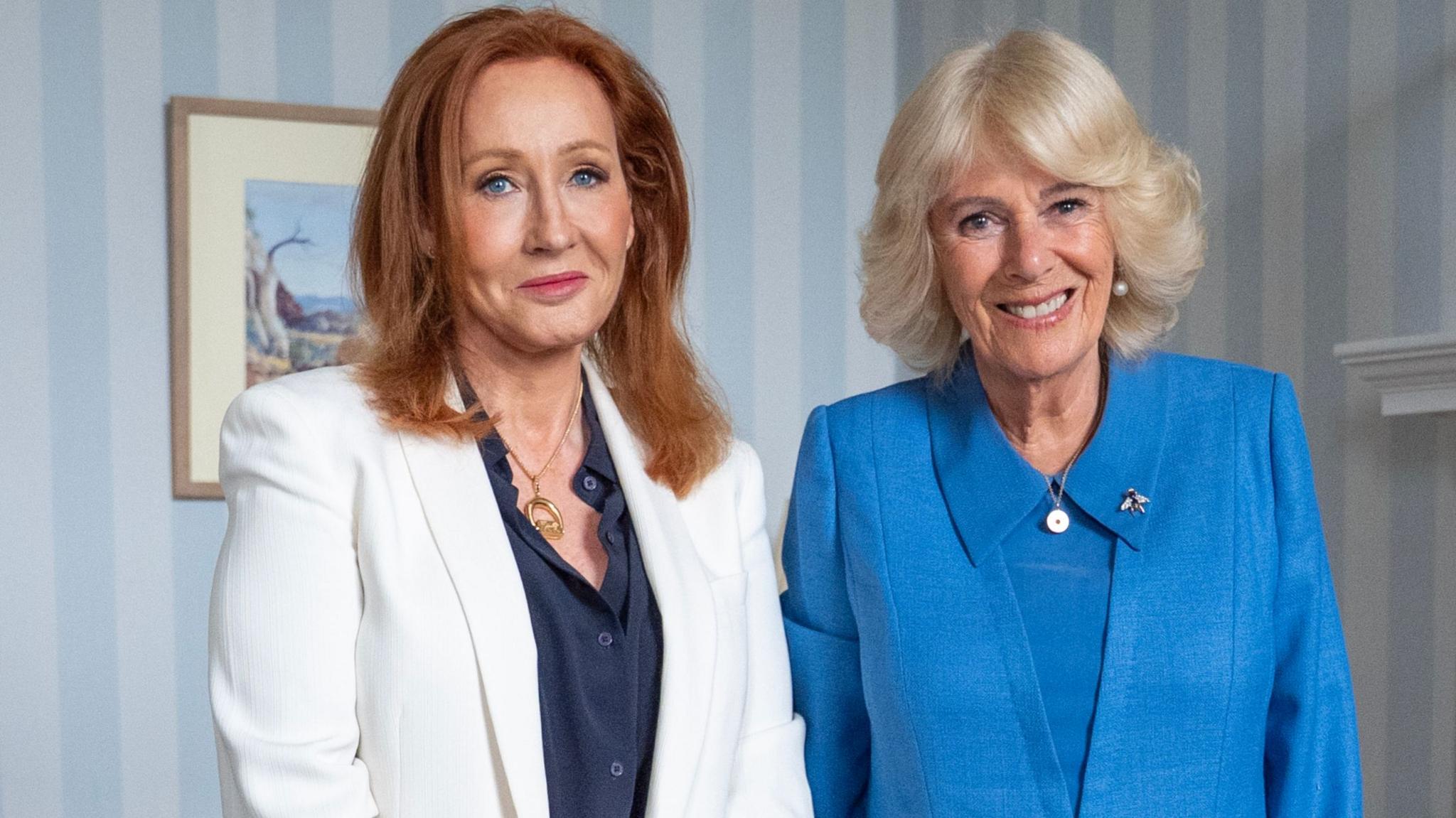 Queen meets author JK Rowling to mark start of royal week