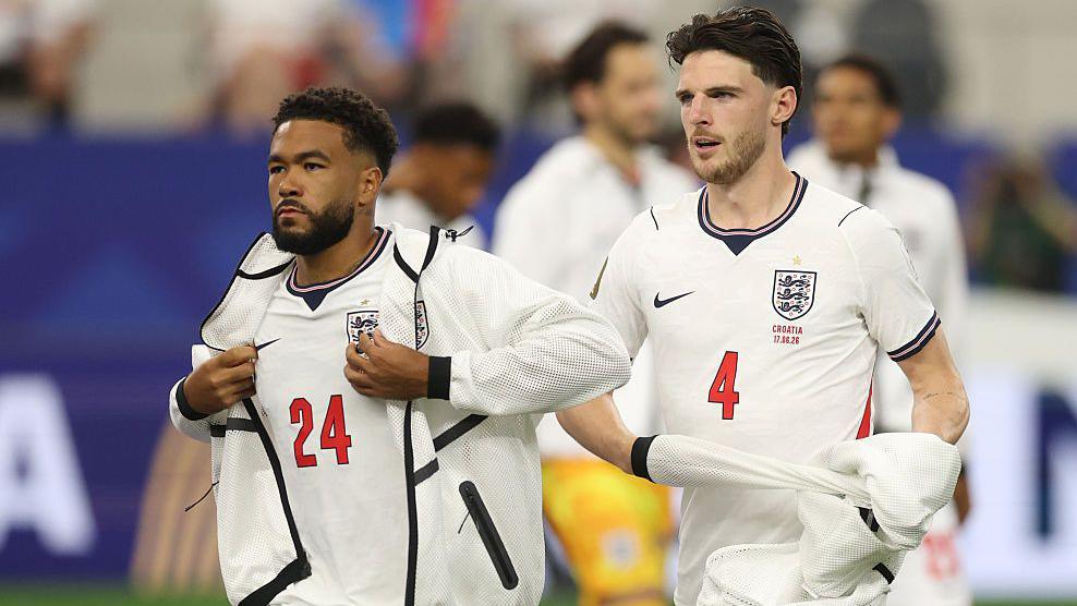 England’s James and Rice to have fitness assessed