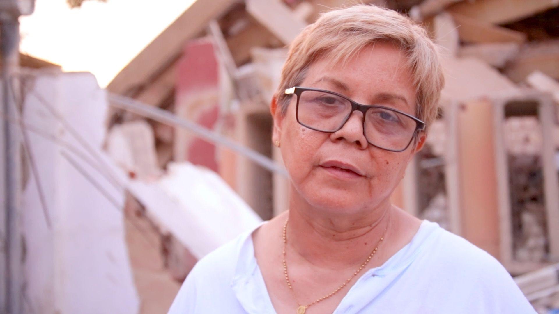 ‘No one move!’: The agonising silence as Venezuela rescuers listen for survivors