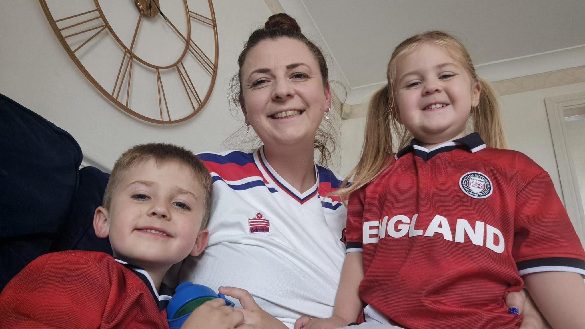 The schools starting late after 01:00 England kick-off to ‘reduce pressure’ on parents