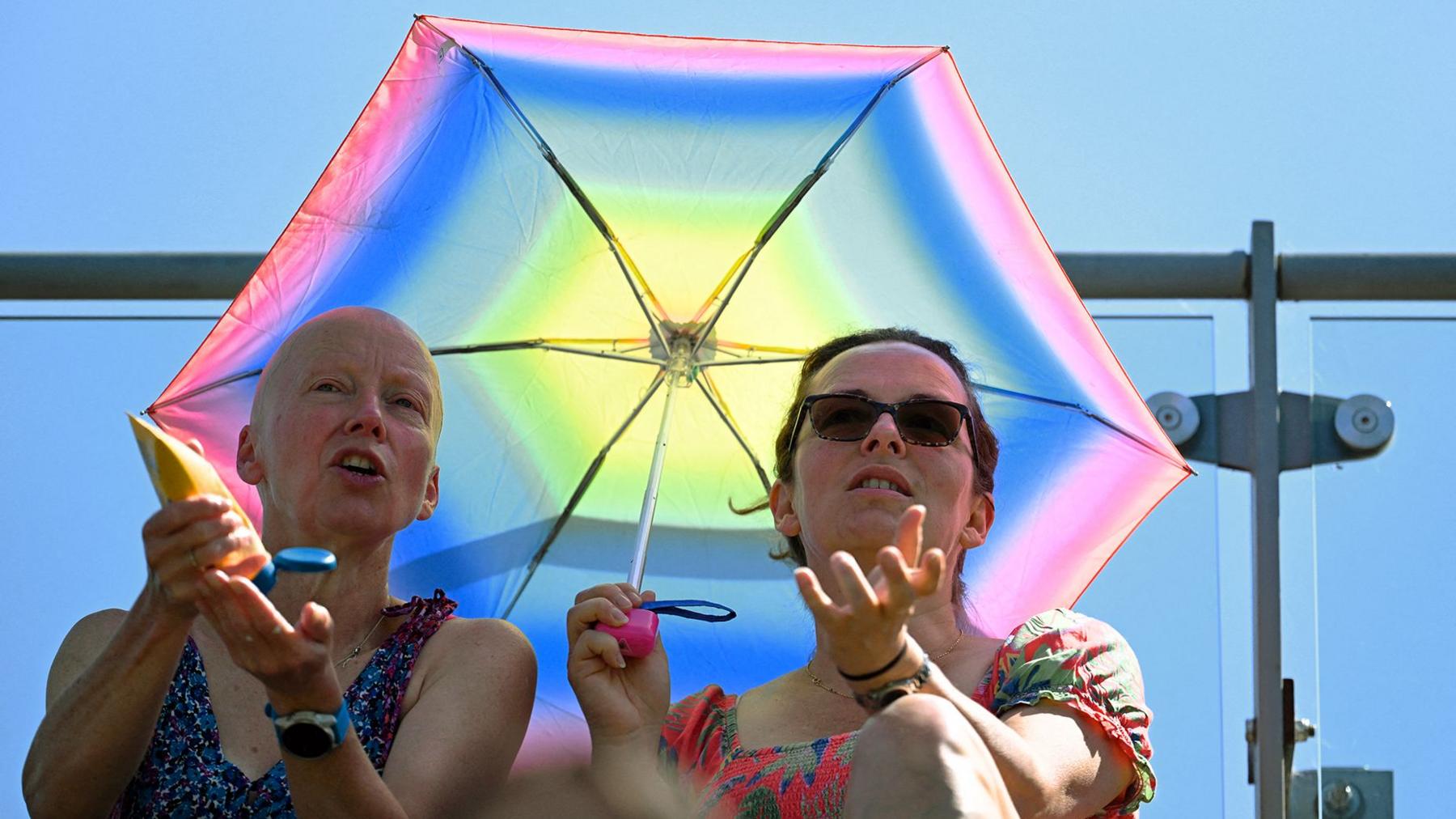 Amber heat-health alerts in effect as UK set for one of longest-lasting heatwaves since 1976