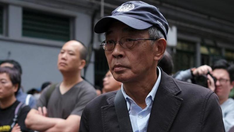 Dissident Hong Kong bookseller Lam Wing-kee dies aged 70