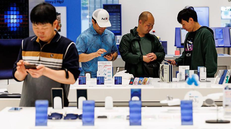 Samsung profits jump 1,800% as AI chip sales soar