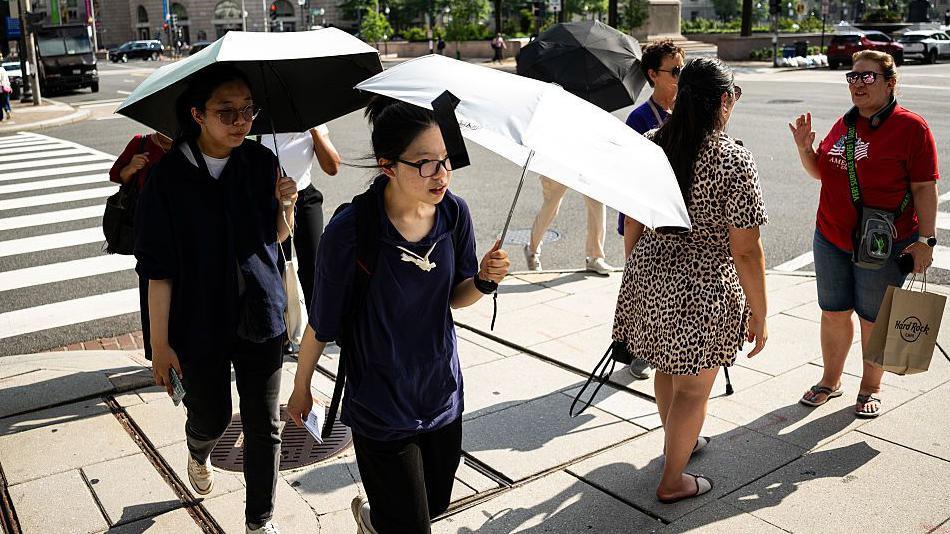 Dangerous US heatwave looms over 4 July holiday, World Cup and Swift wedding