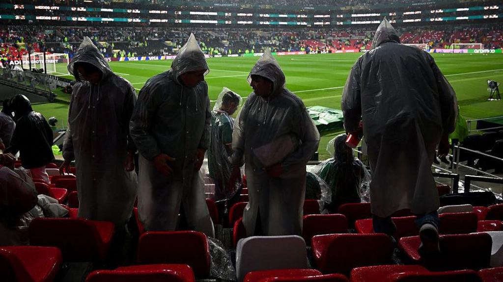 Five and a half hours that left England’s World Cup tie in chaos