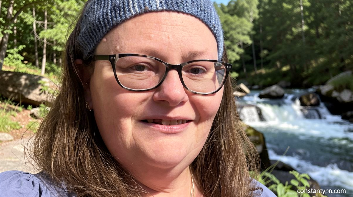 I travel four hours on a bus per day – the bus fare cap will save me £500 a year