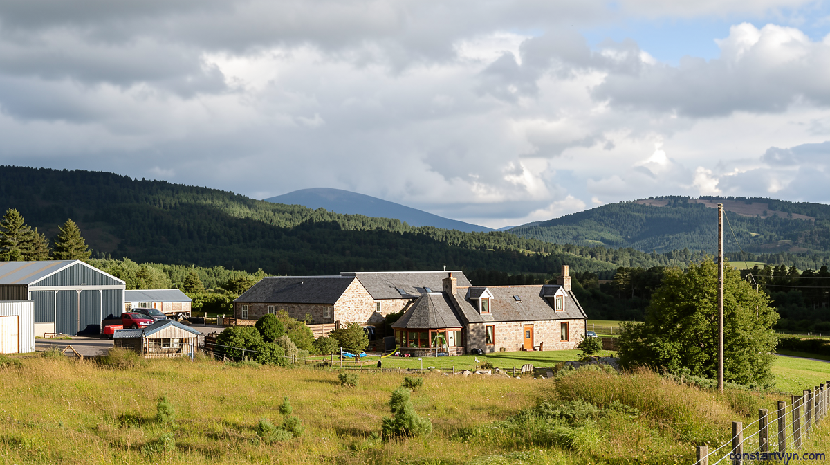 Police declare ‘major incident’ as wind change increases Cairngorms wildfire risk