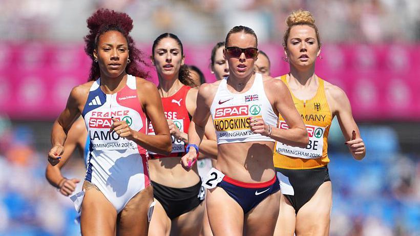 Why is the women’s 800m record so tough to break?